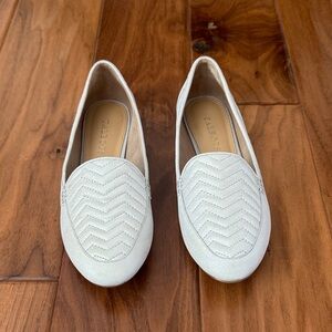 Talbots Ryan Quilted Silver Metallic Loafers